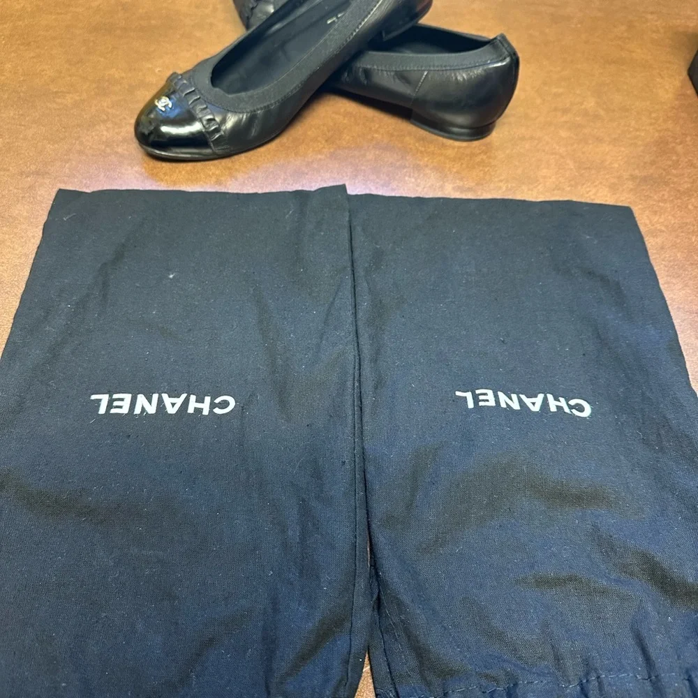 Chanel black ballet flats - Picture 11 of 11